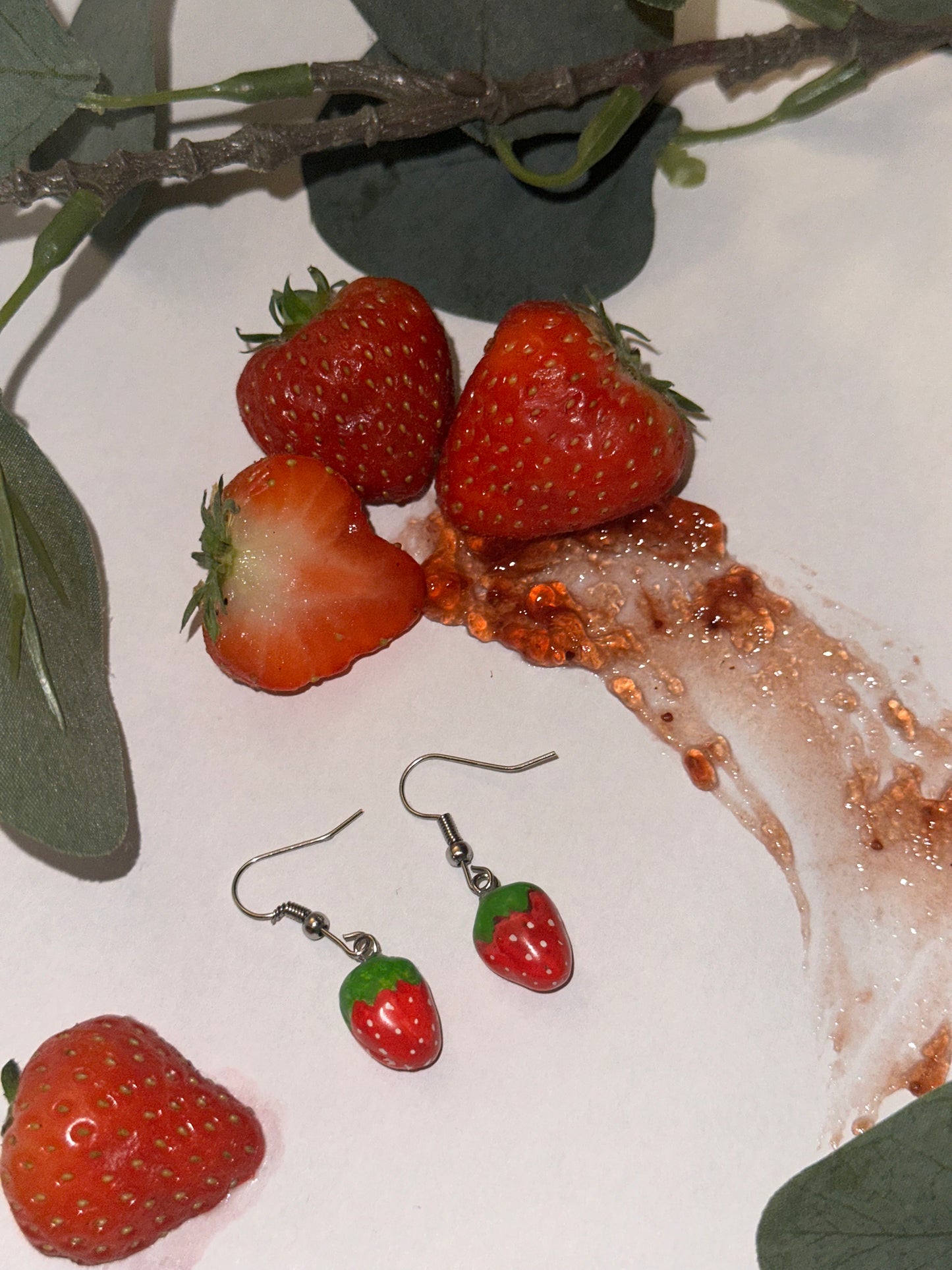 🍓 Sweet Strawberry Earrings 🍓